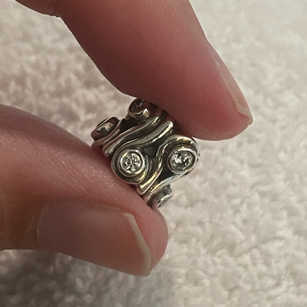 Retired pandora ocean wave charm